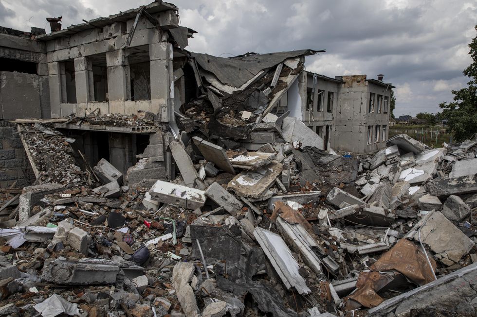 School destroyed in Mykolaiv, Ukraine
