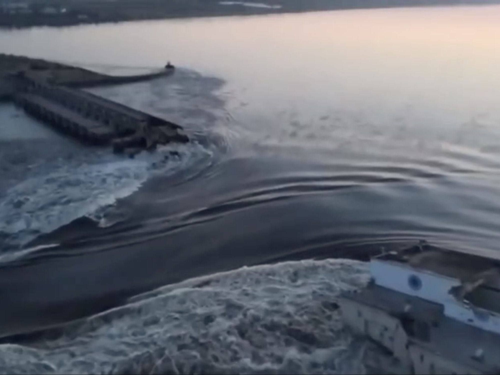 Screenshot of a video showing the Nova Kakhovka dam