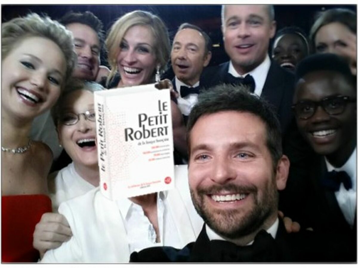 "Selfie" has made it into the French dictionary