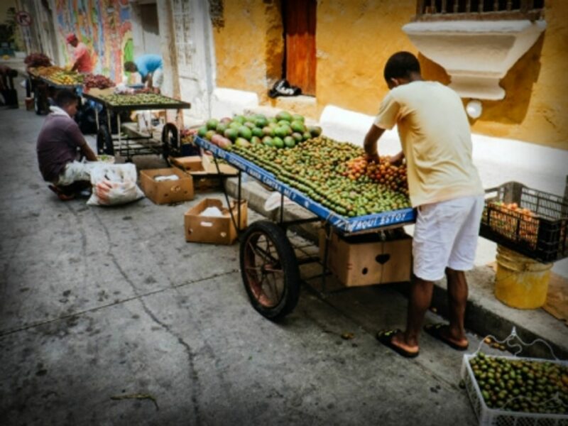 Selling the basics in Cartagena