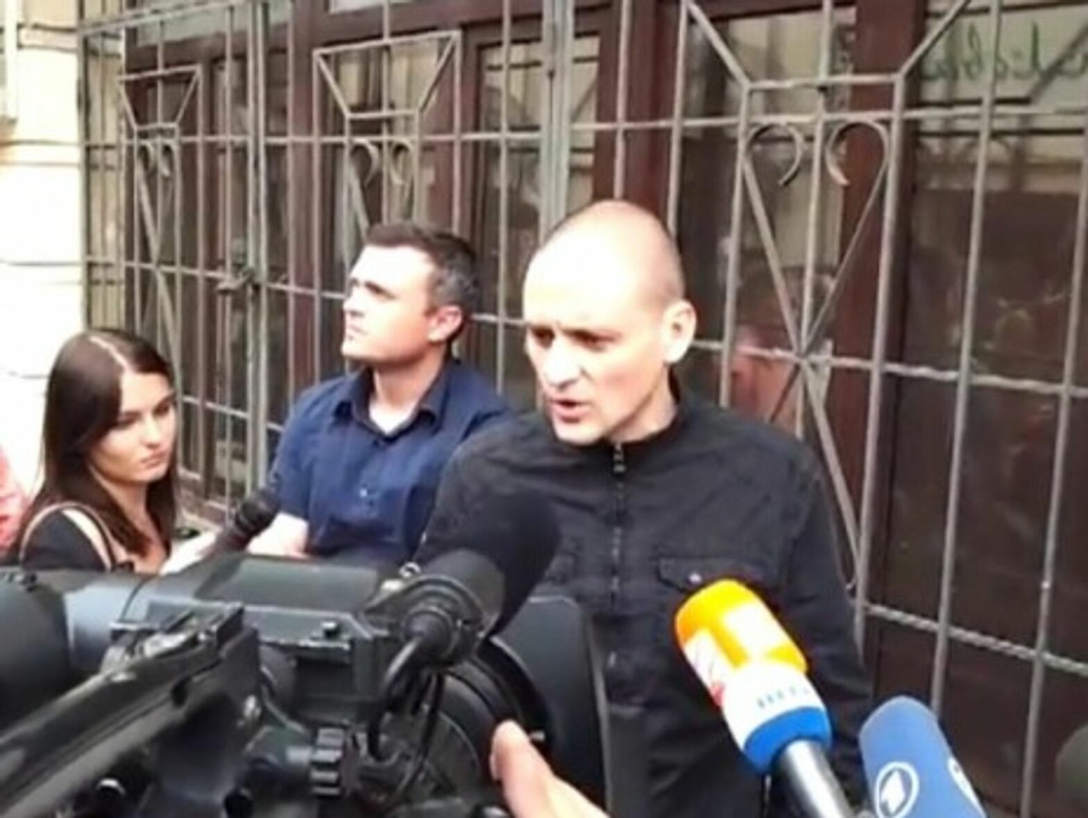 Sergei Udaltsov speaking after his apartment was searched (youtube)