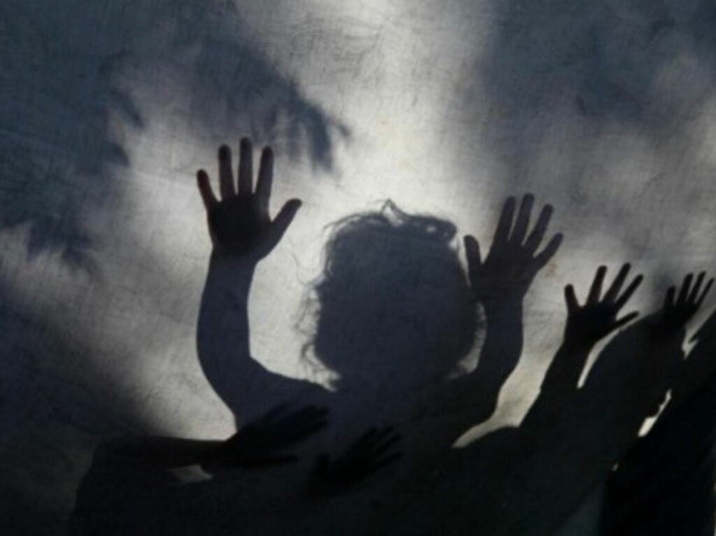 "Shadows of war" in Gaza