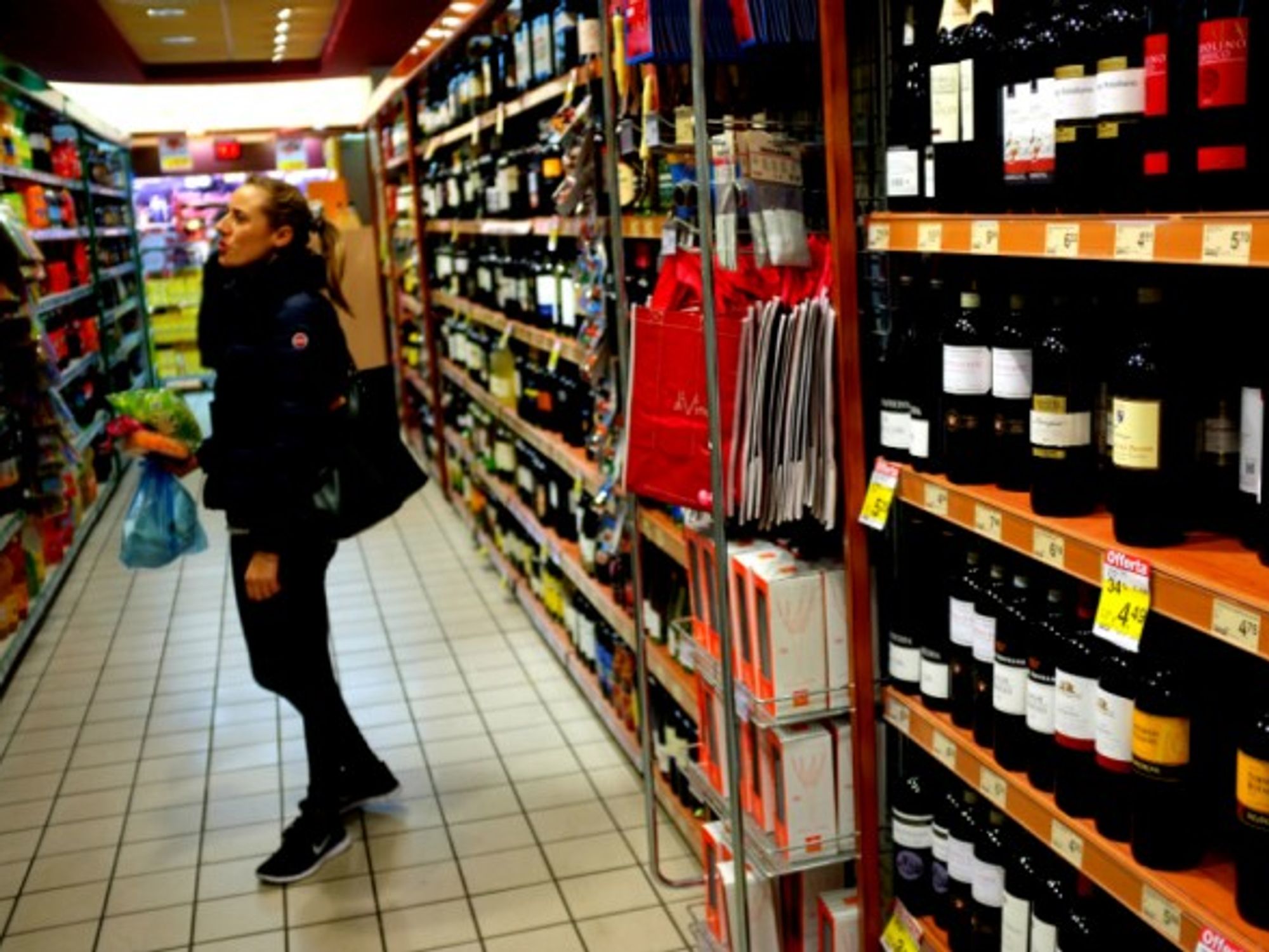 Shopping in a supermarket in Rome