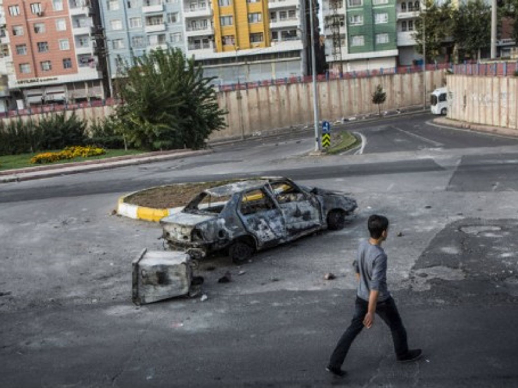 Signs of war this week in Diyarbakir