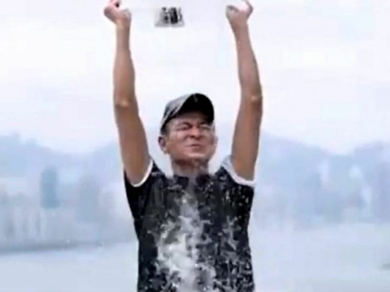 Singer Andy Lau accepts the Ice Bucket Challenge