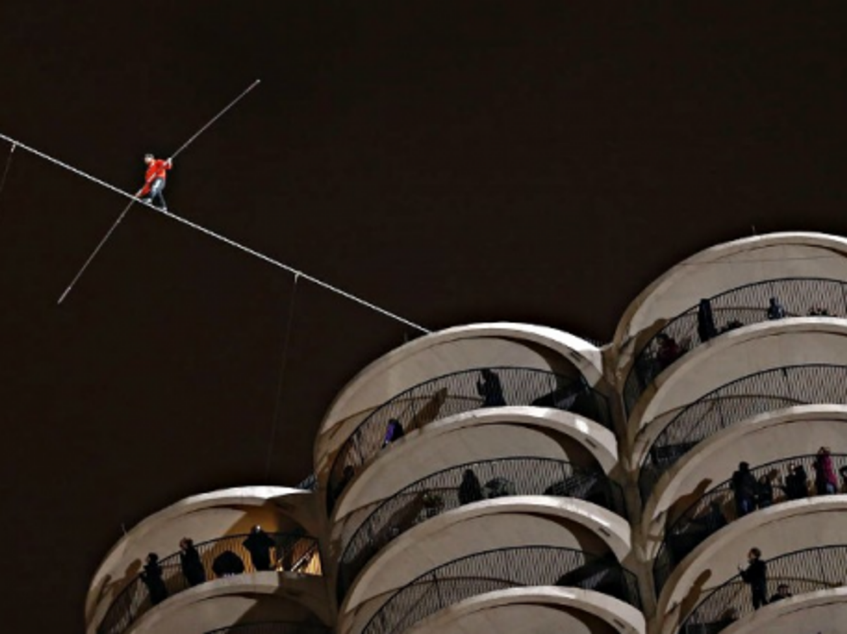 Snapshots: Thai Dancing, Tightrope Walking, Democratic Sulking