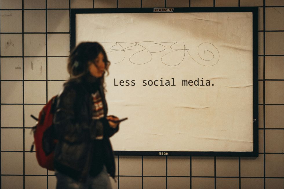 Social networks are full of false gurus who claim to be experts in well-being.