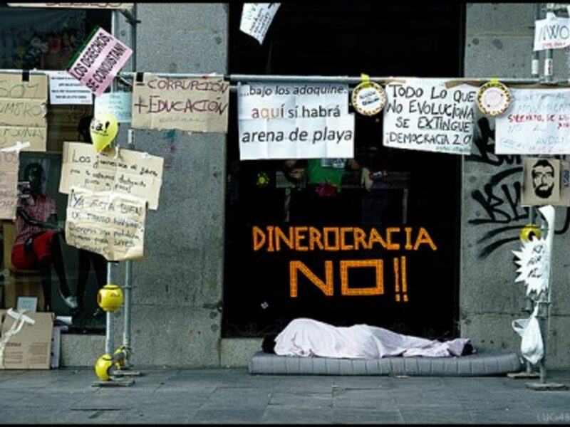 Socialists have now lost their footing in Spain as well (lucas deve)