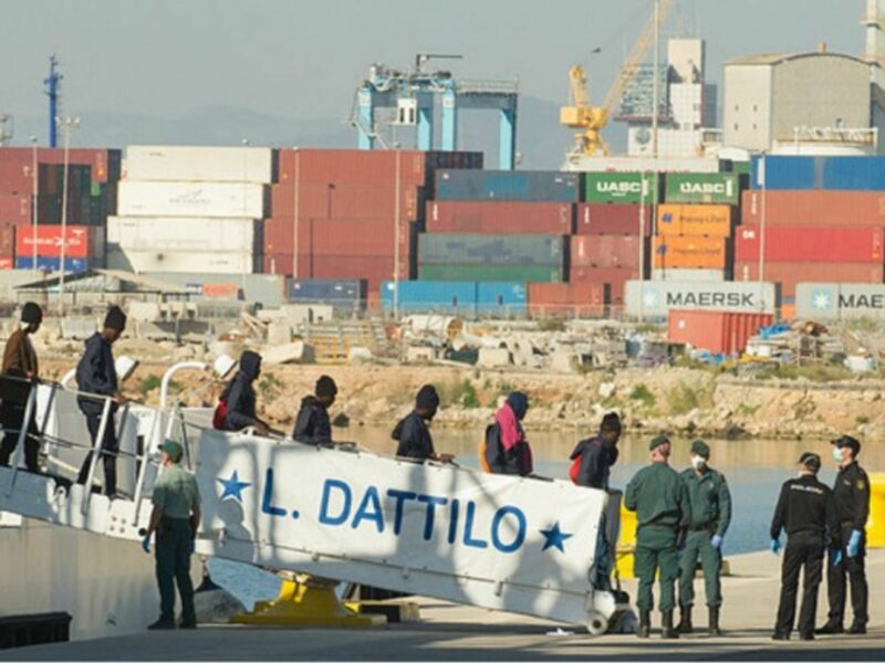 Spain is welcoming hundreds of migrants rescued by the Aquarius