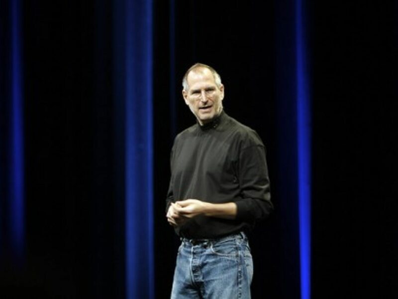 Steve Jobs in 2007 (acaben)