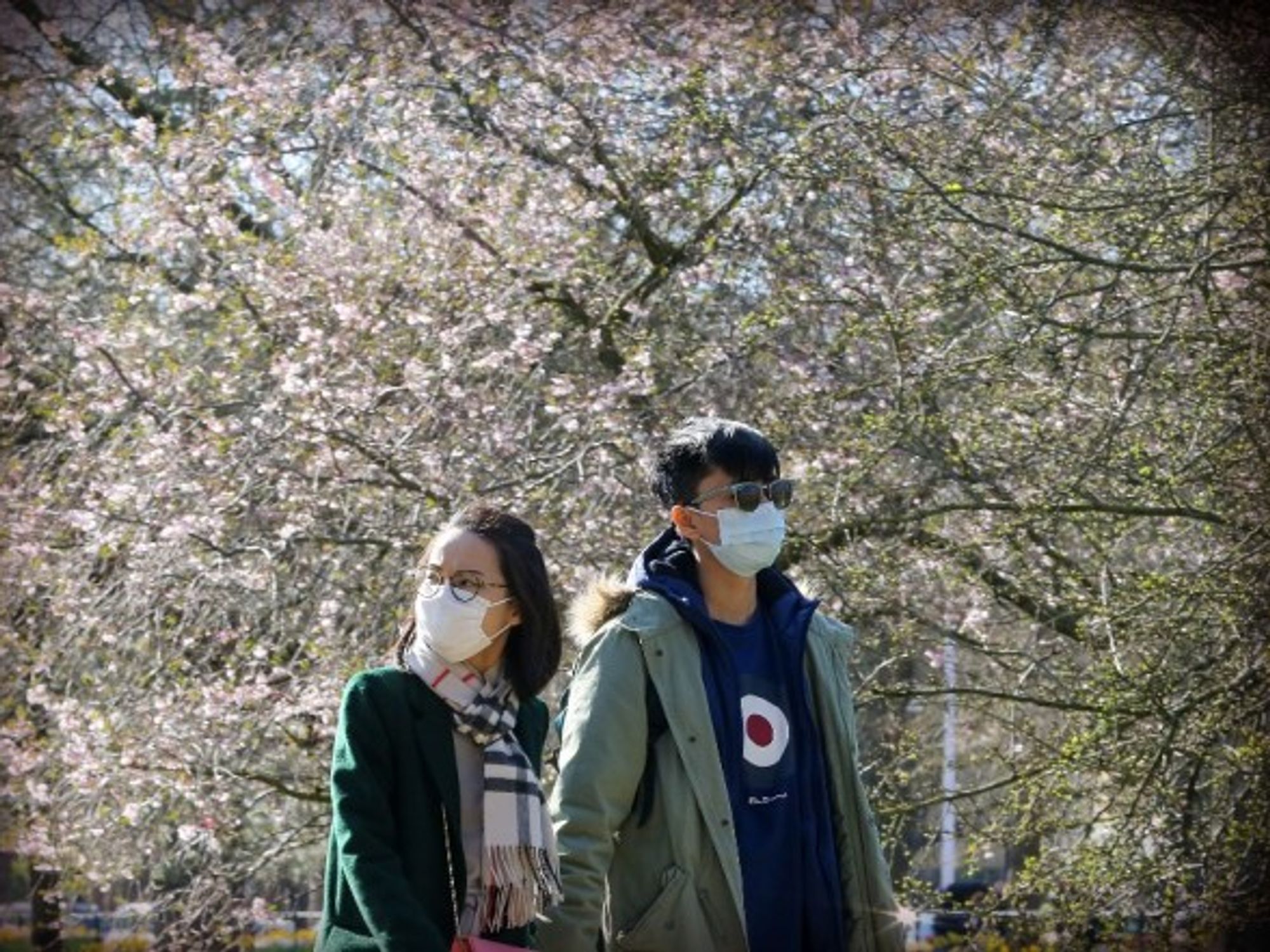 Strange spring love in London
