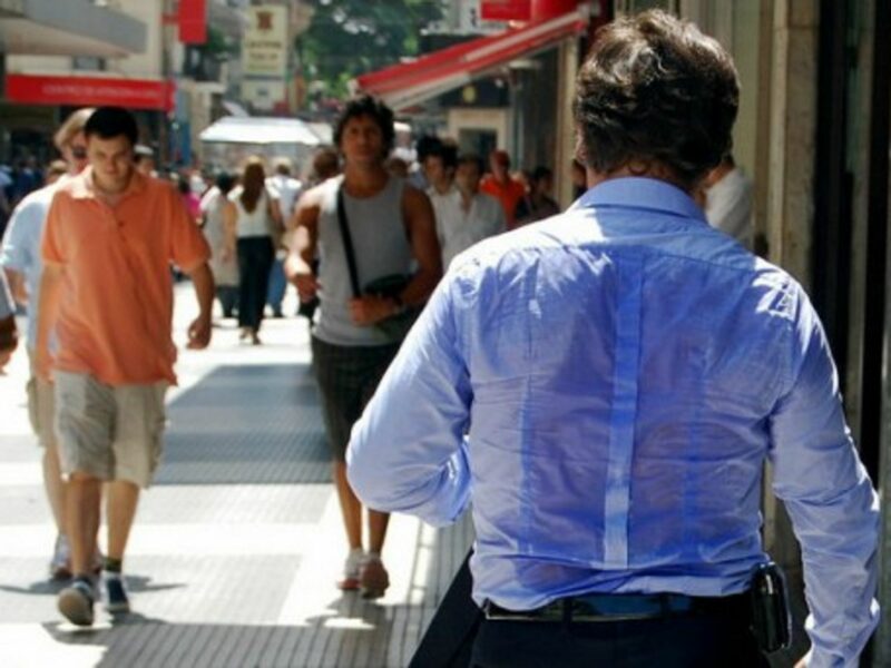 Street heat in Buenos Aires