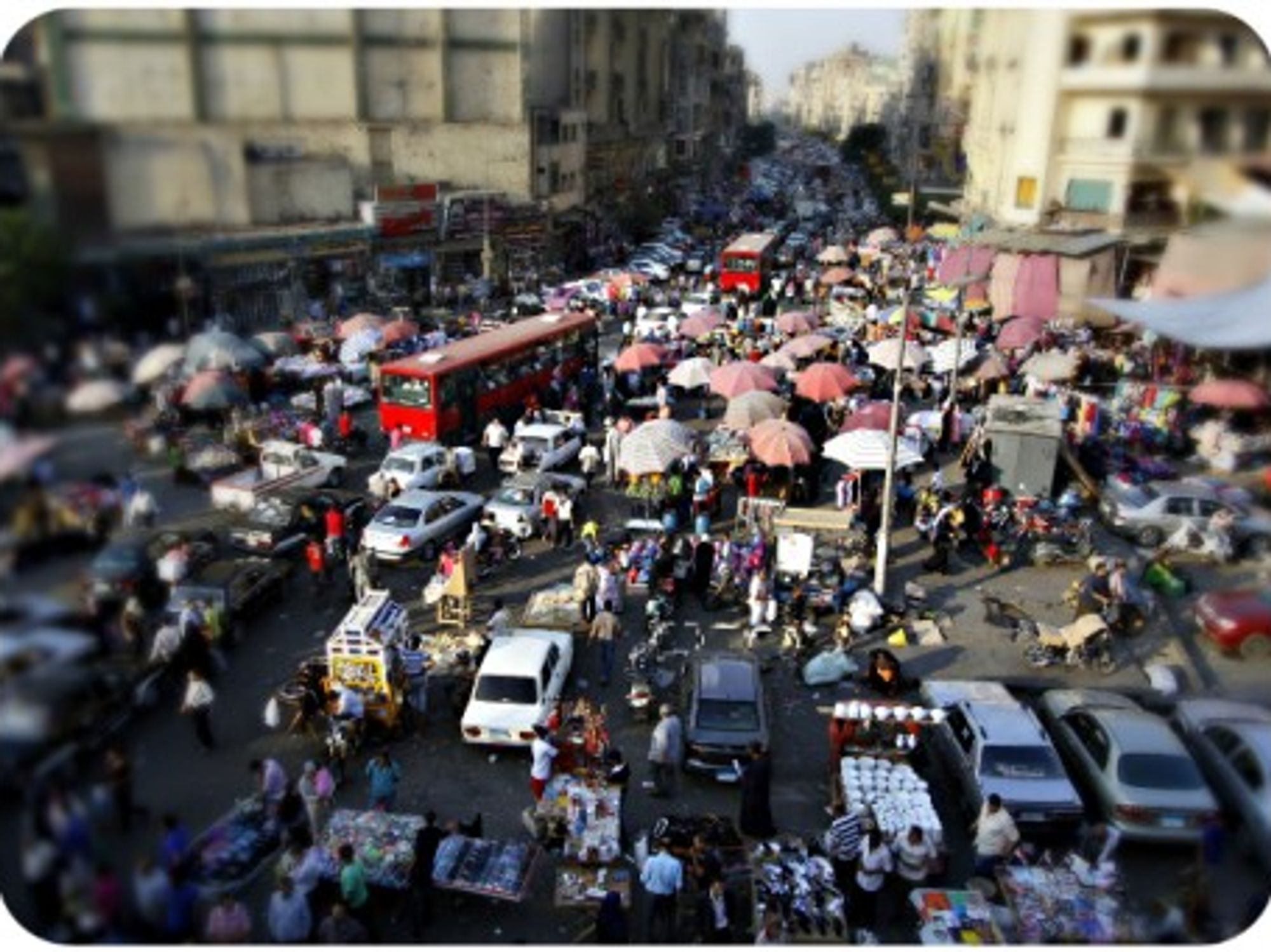 Street vendors causing traffic jams in Old Cairo.