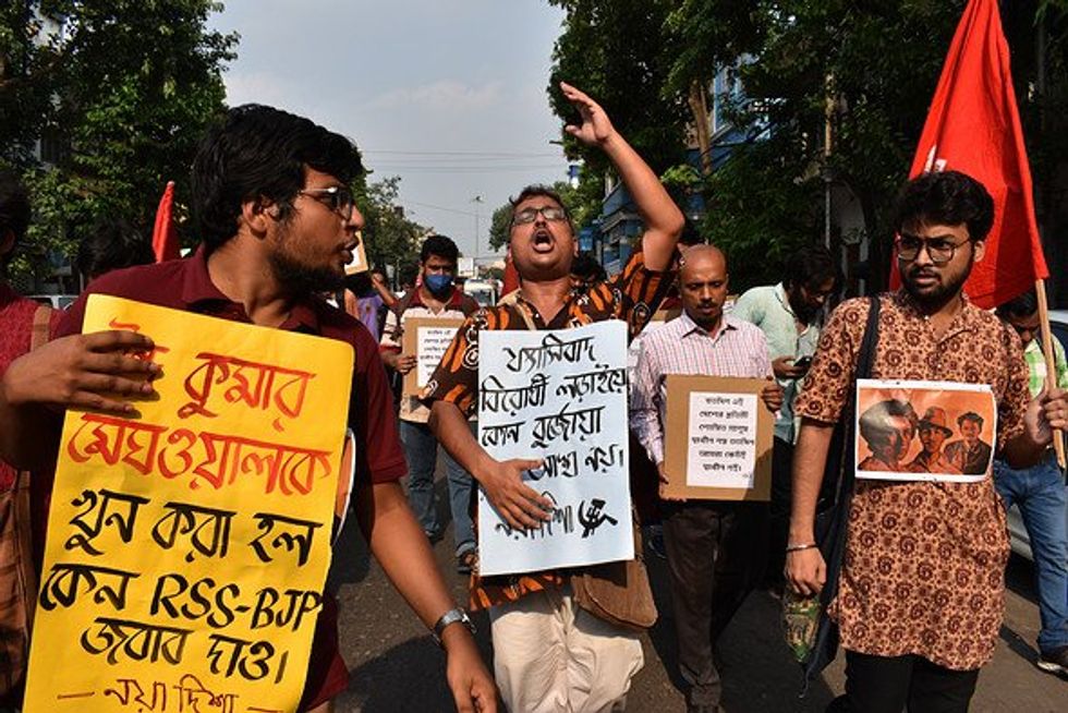 Students protesting.