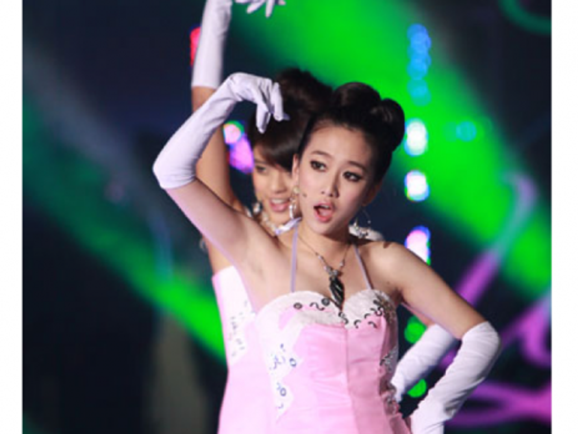 Super Girl contestants (Hunan TV)