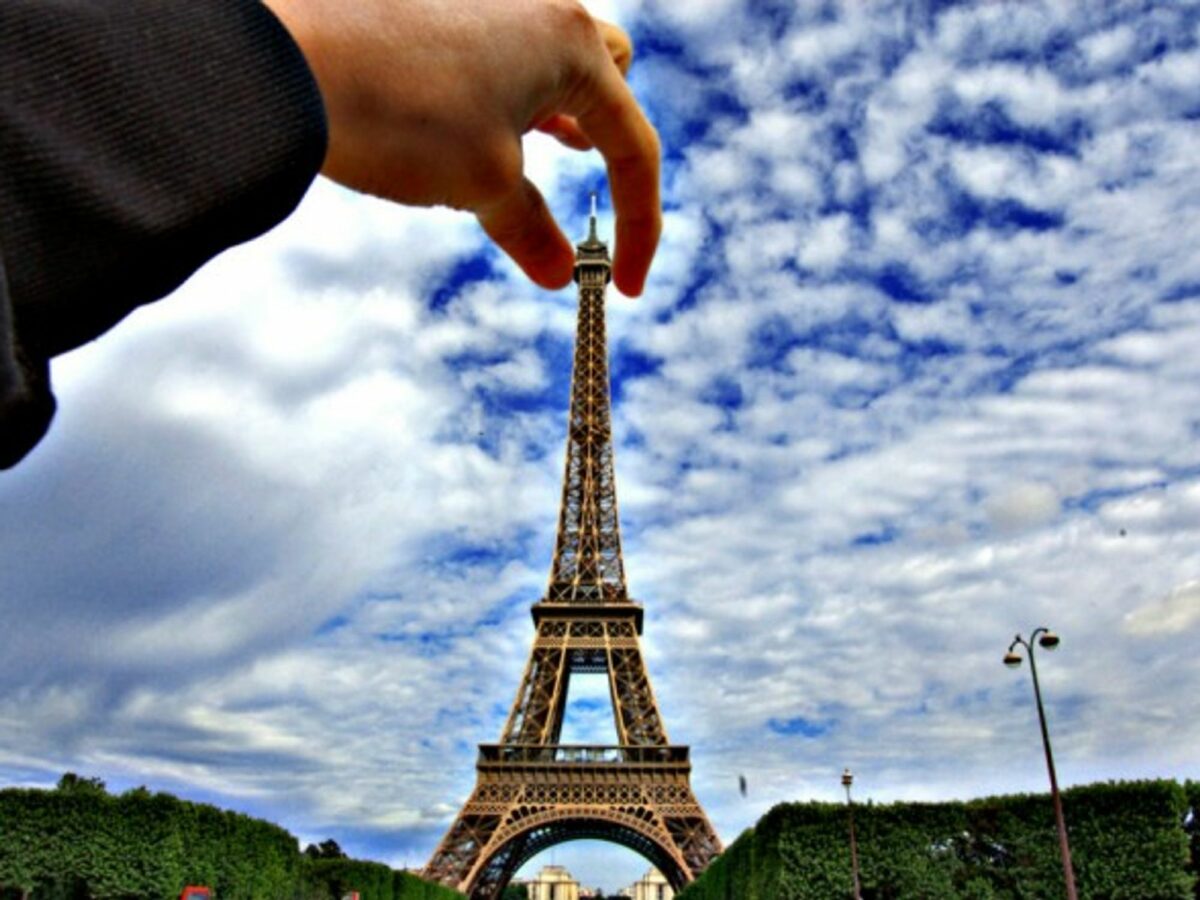 Symbols of freedom, Paris