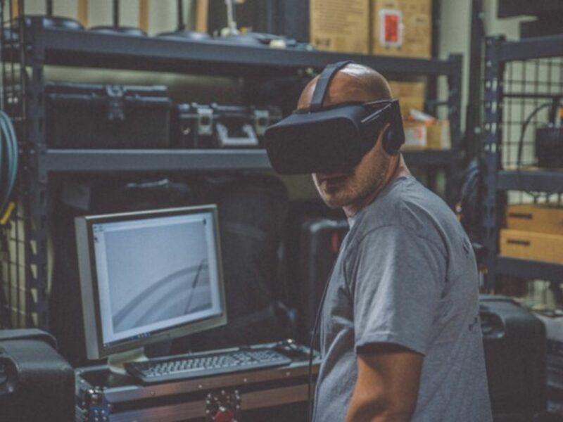 Testing virtual reality technology