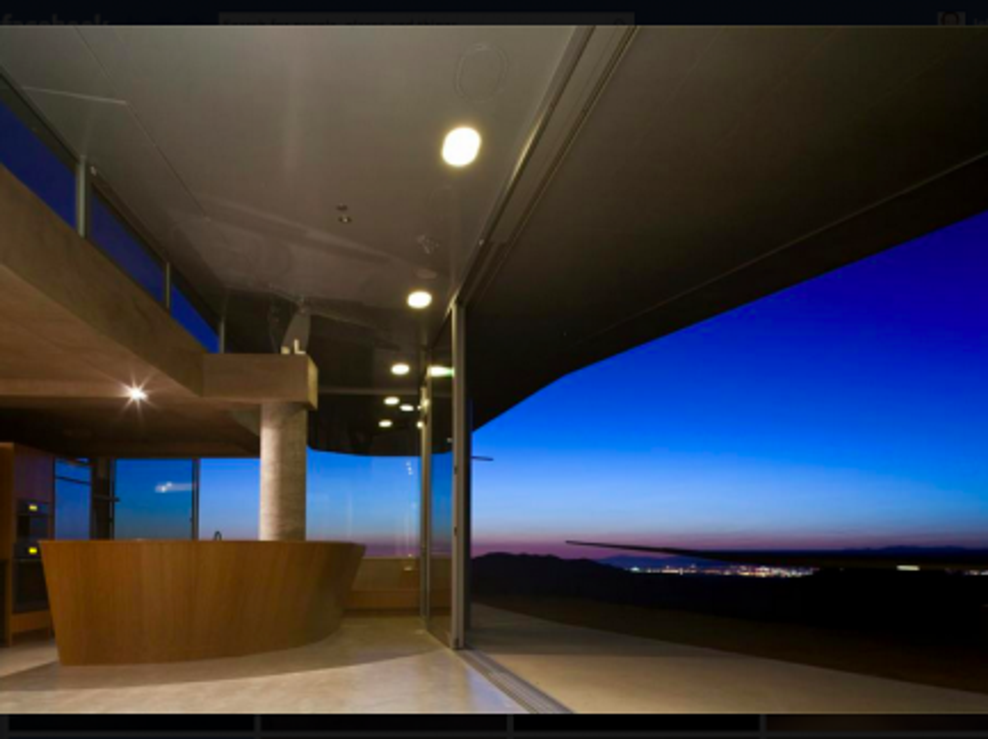 The 747 Wing House