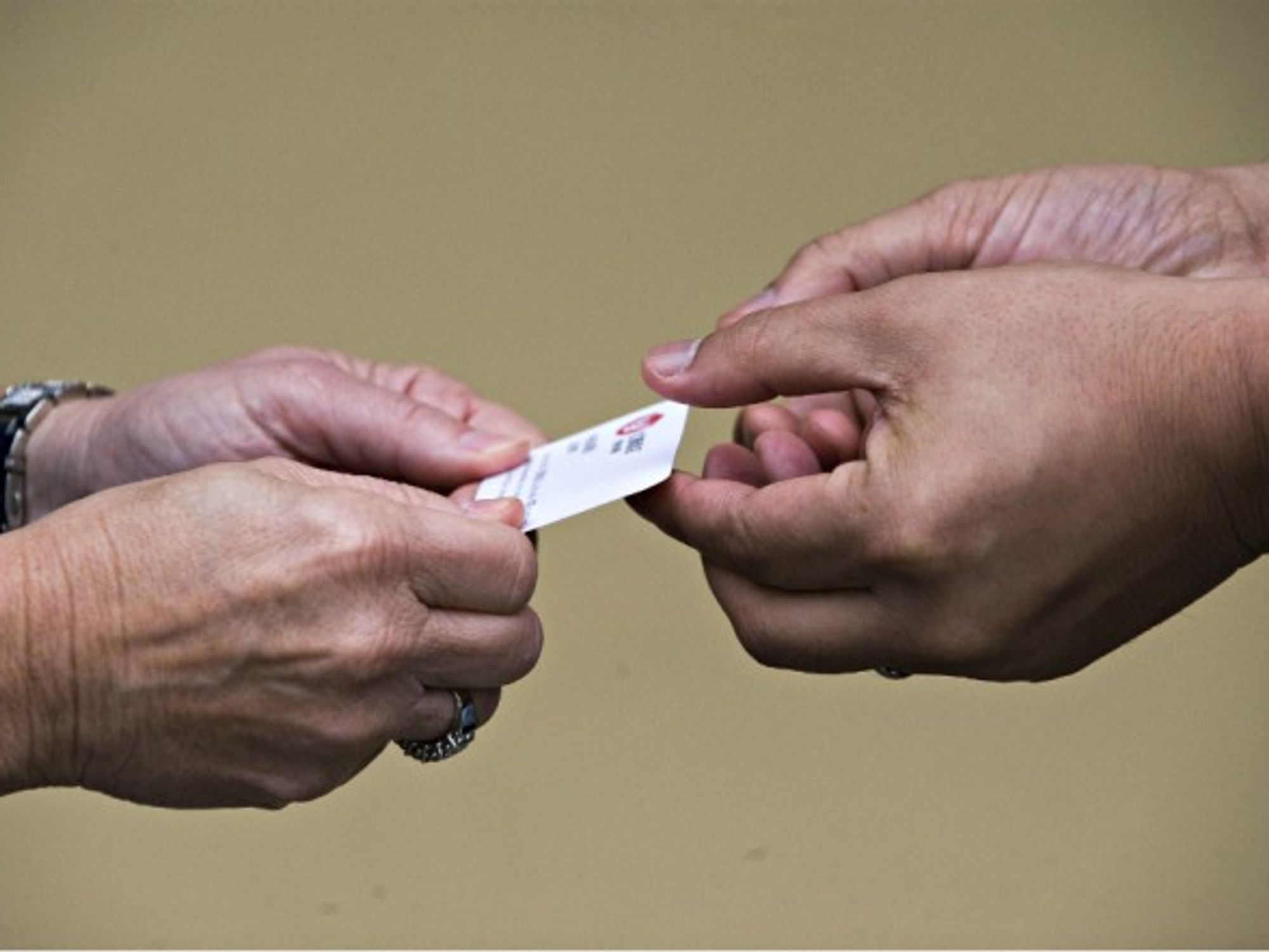 The Chinese two-handed method of presenting a business card