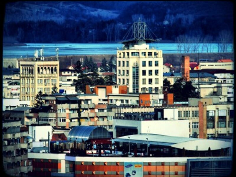 The city of RÃ¢mnicu VÃ¢lcea in Romania, a.k.a. "Hackerville"