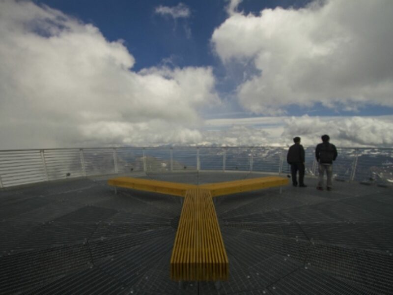 The cross-border panoramic terrace at Pointe Helbronner