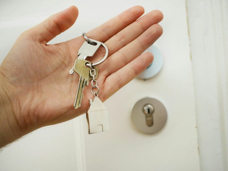 The Essential Role of Real Estate Agents in the Property Market