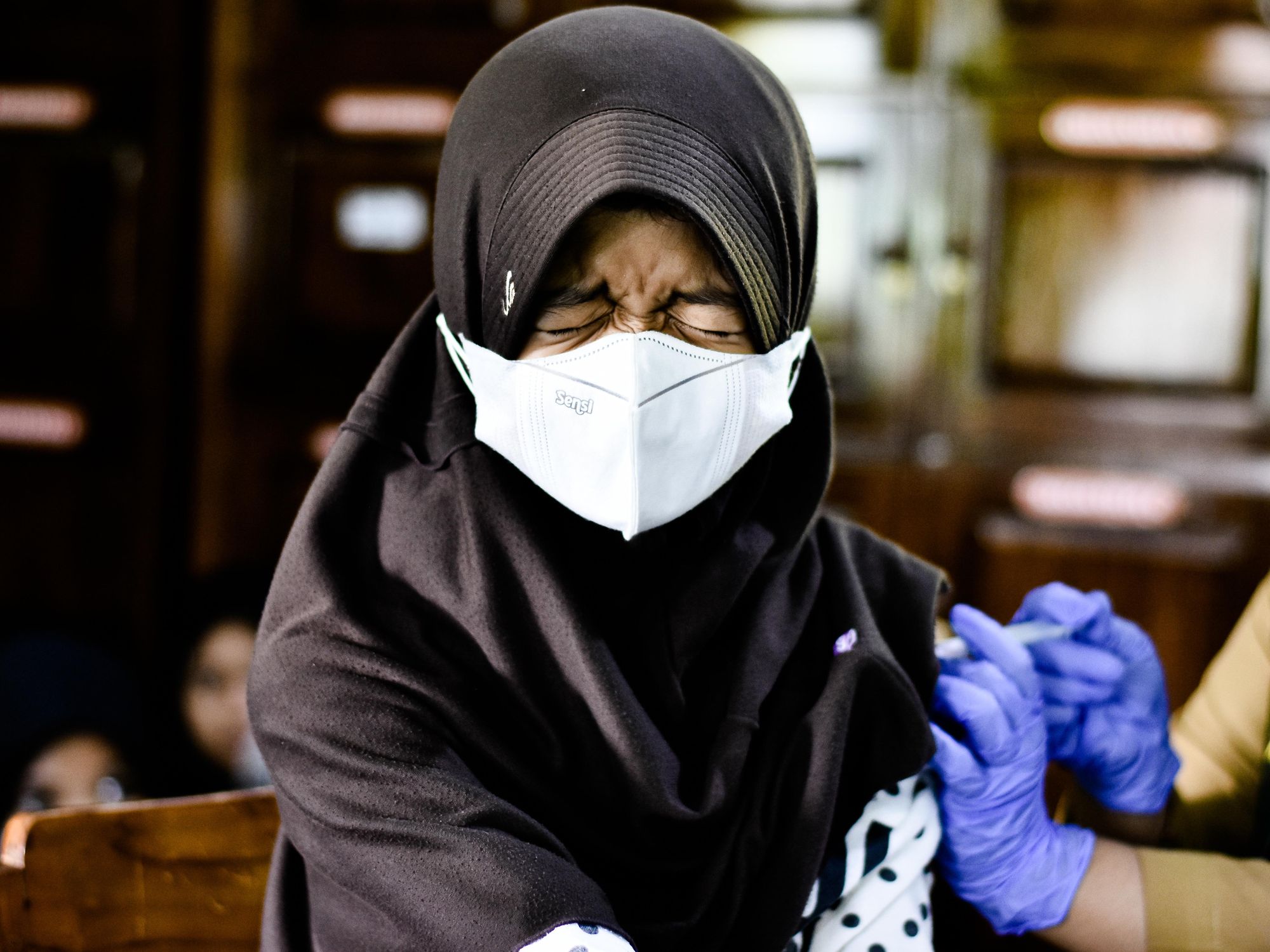 Poland-Belarus Border, New Vaccine Mandates, Mexican Wedding Scandal