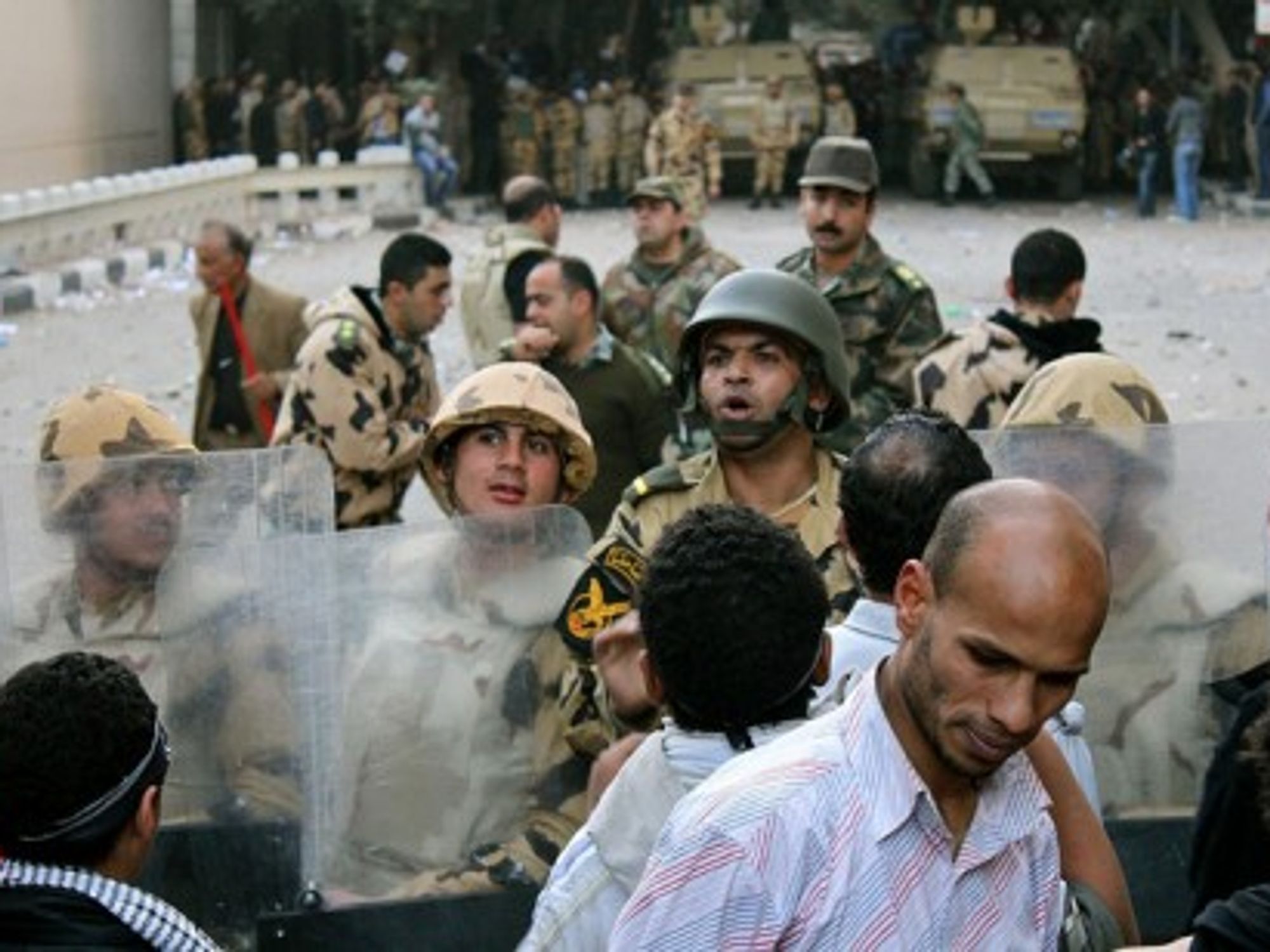 The people and the army, in Cairo (Gigi Ibrahim)