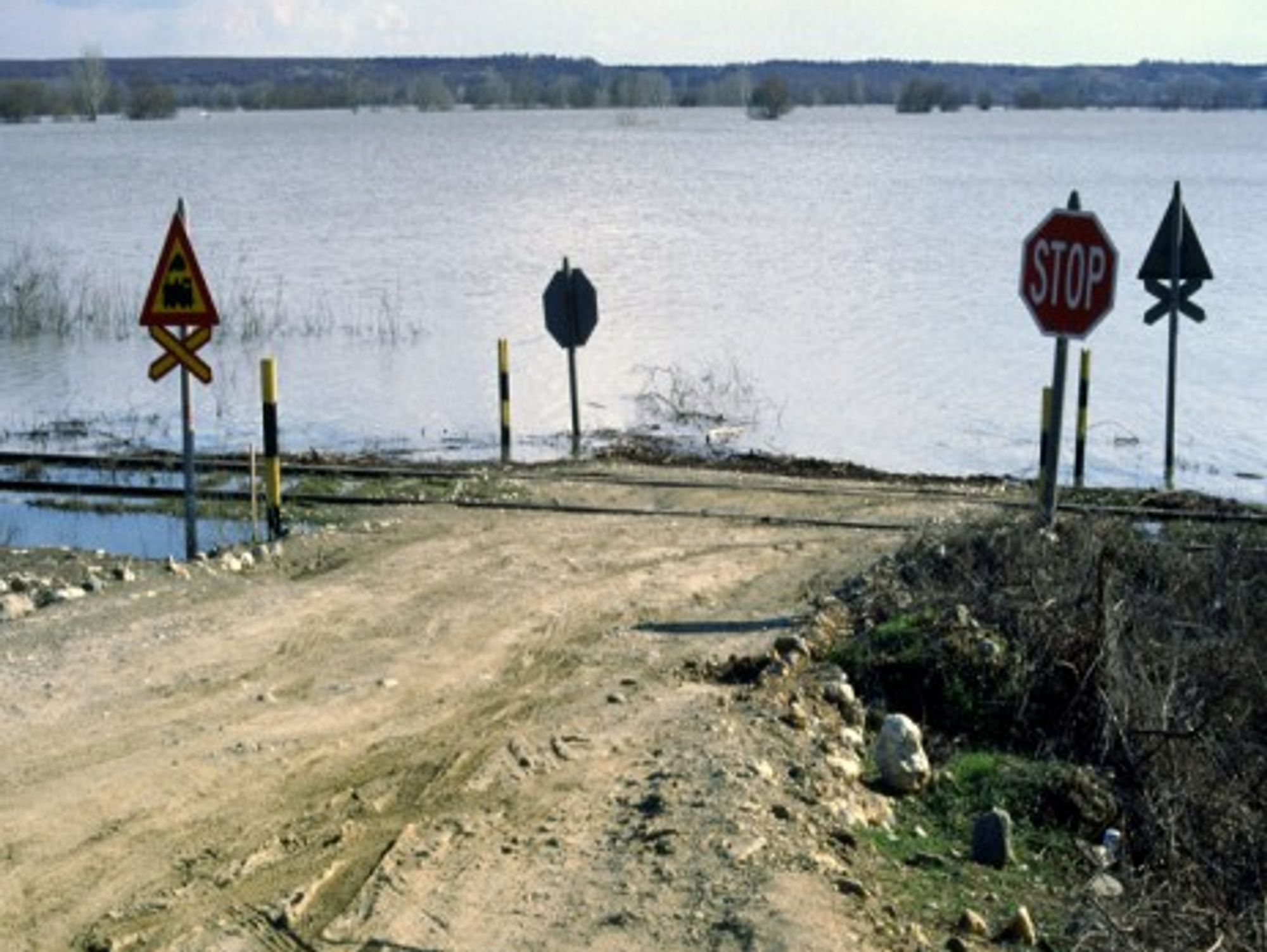 The river Evros forms most of the Greek-Turkish border (ggia)