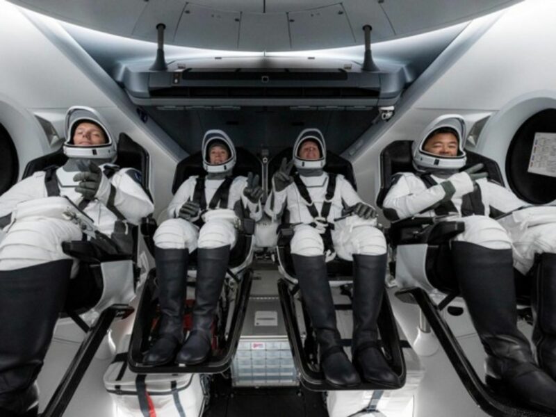 The SpaceX crew about to liftoff, 23 April 2021.