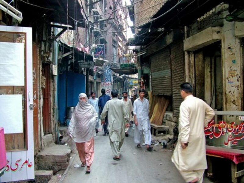 The streets of Lahore, Pakistan (*_*)