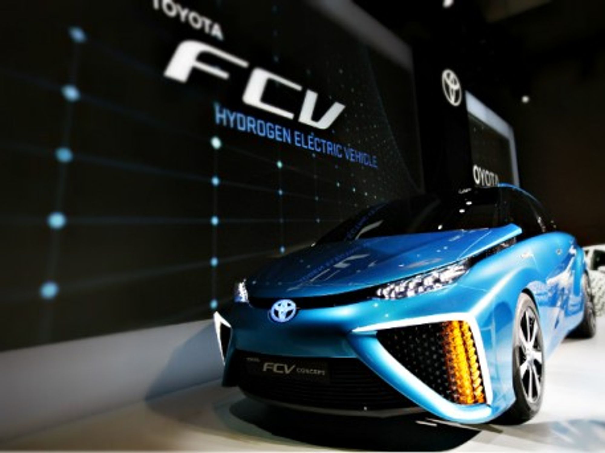Toyota's FCV hydrogen electric concept car