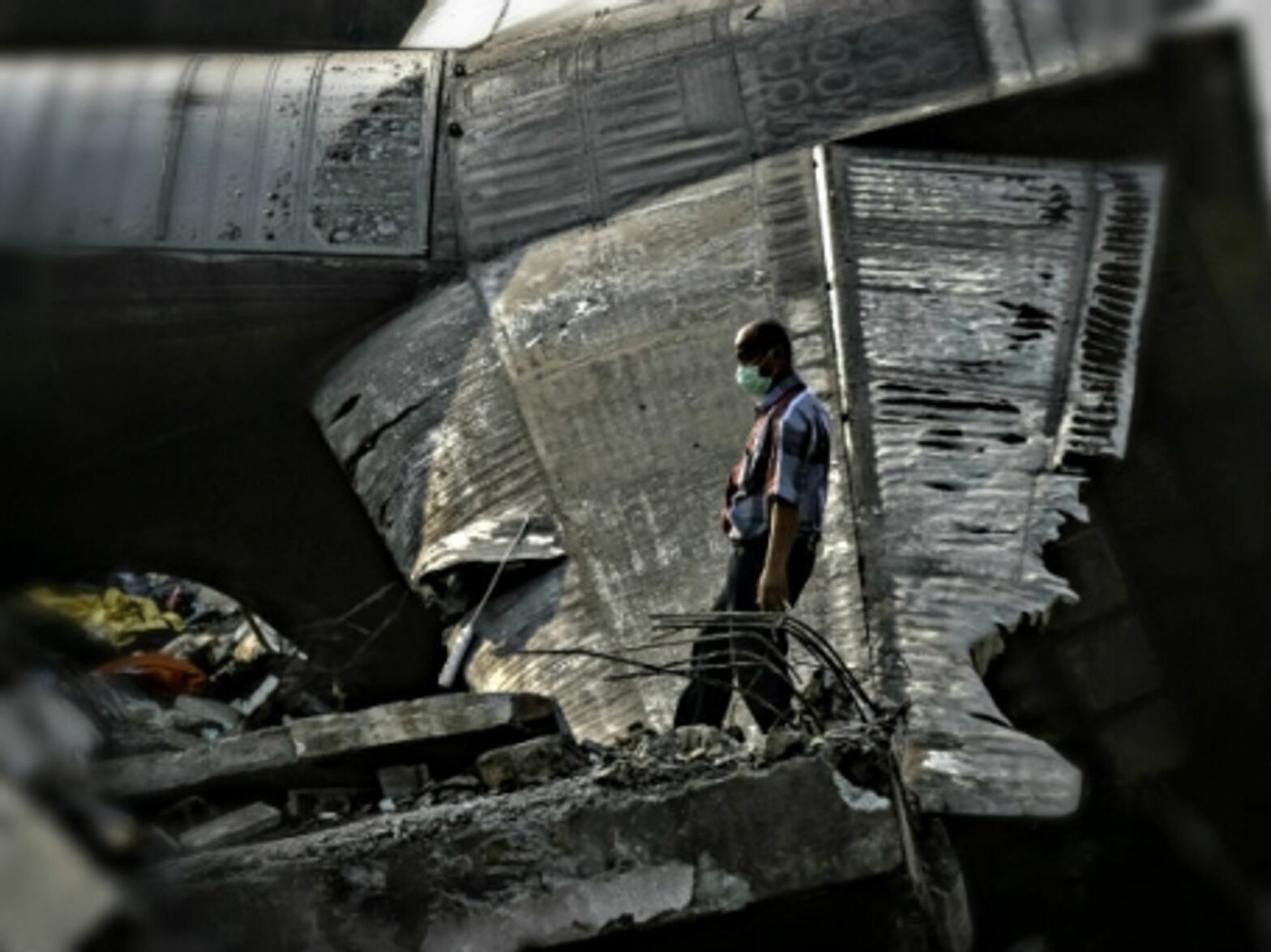 Tsipras Blinks?, Sinai Attacks, US-Cuba