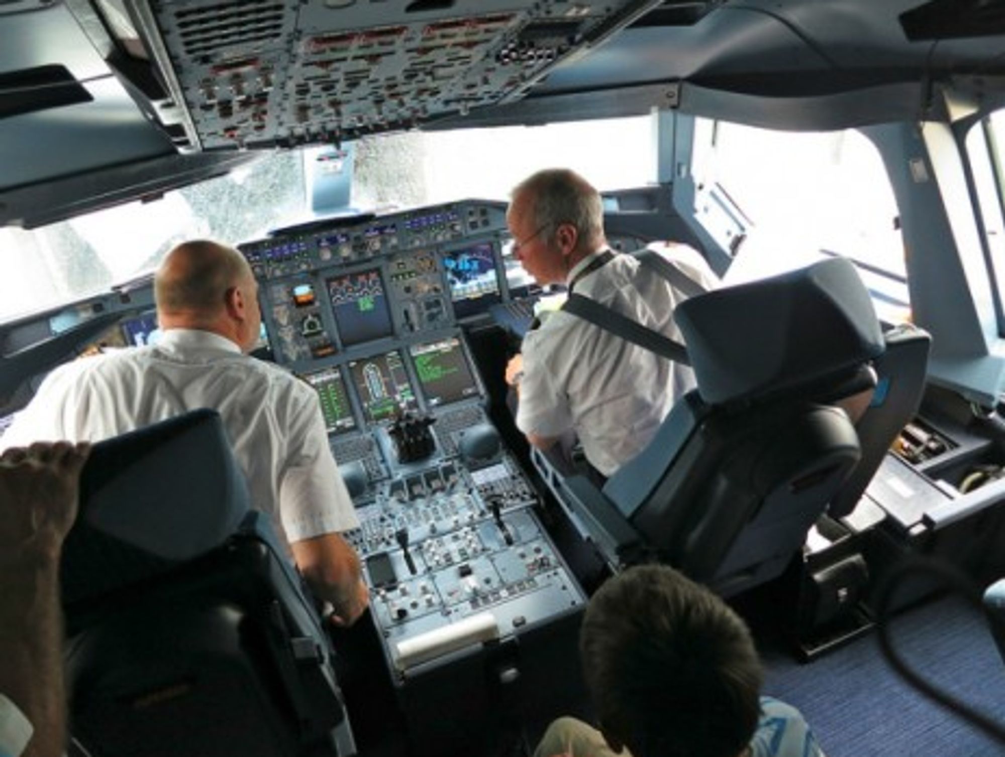 Two other Lufthansa pilots