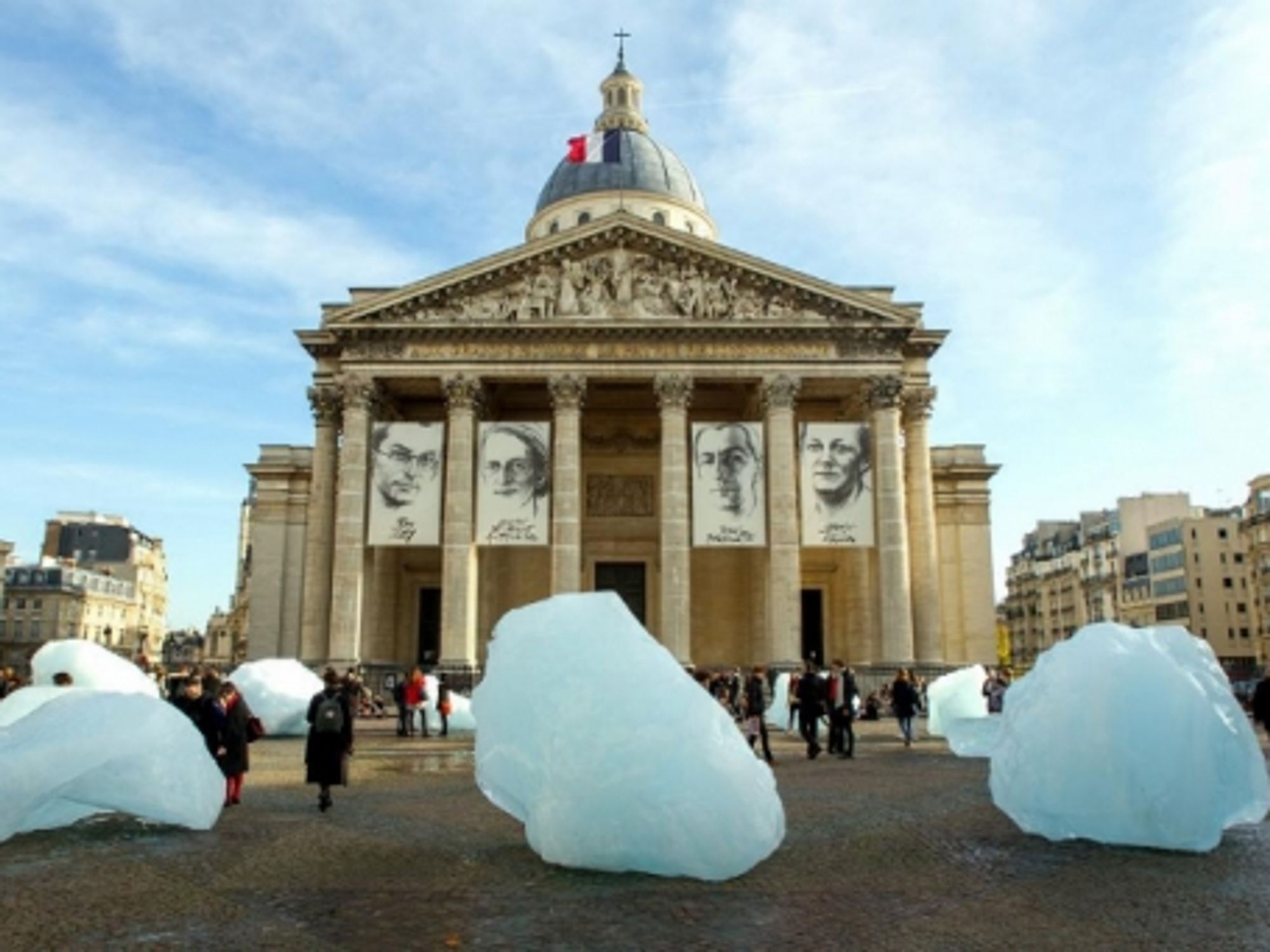 U.S. Terrorism Probe, Marine Le Pen Exclusive, Climate Art