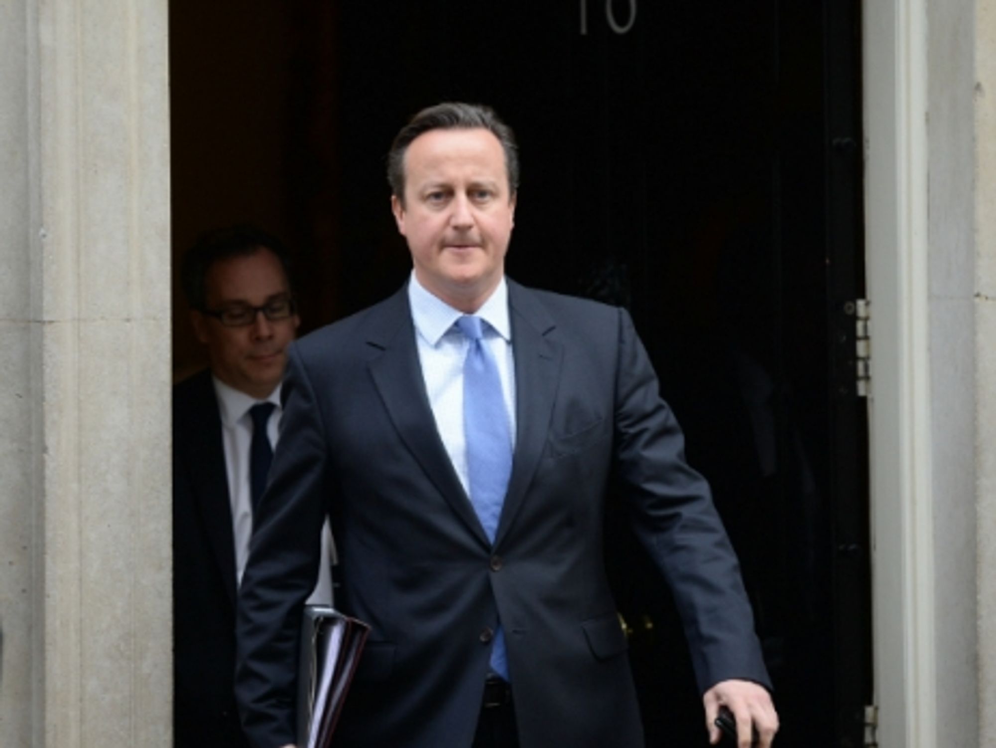 UK Vote On Syria, NATO Expansion, Grohl v. Animal