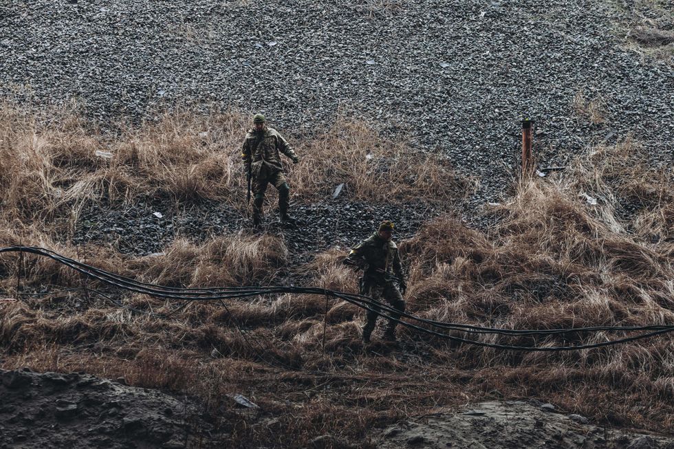 Ukrainian Militia guard Kyiv