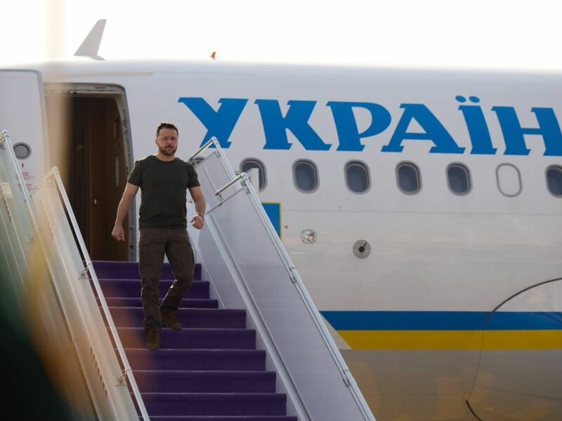 Ukrainian President Volodymyr Zelensky in Riyadh, Saudi Arabia, getting off a plane.