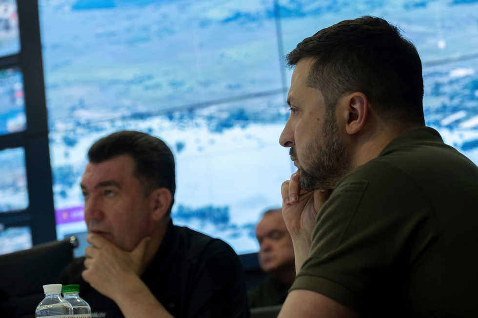 Ukrainian President Volodymyr Zelenskyy Emergency Meeing on Kakhovka Damn Destruction