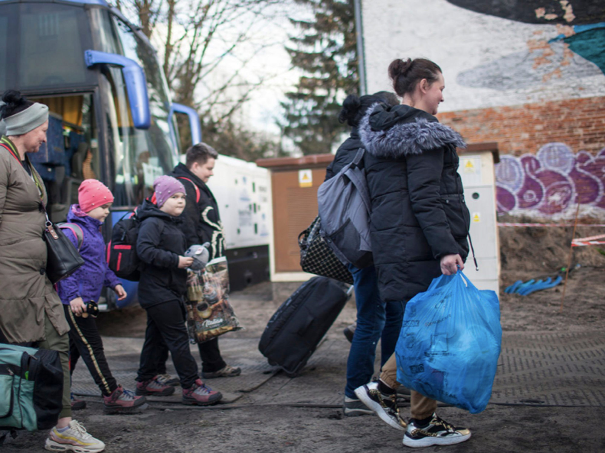 Ukrainian refugee children join Polish schools