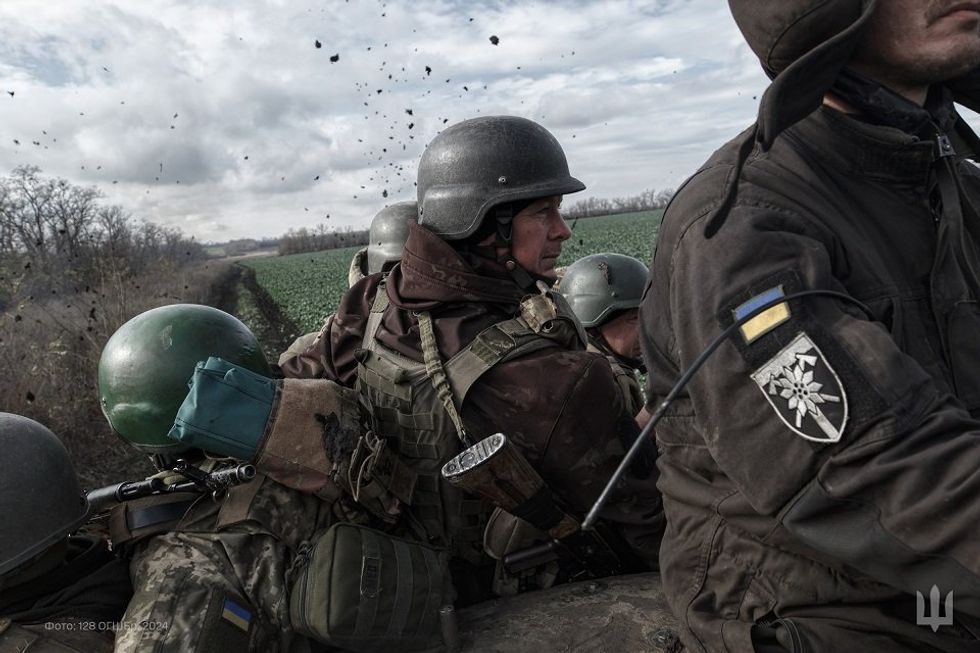 Ukrainian soldiers at the front.
