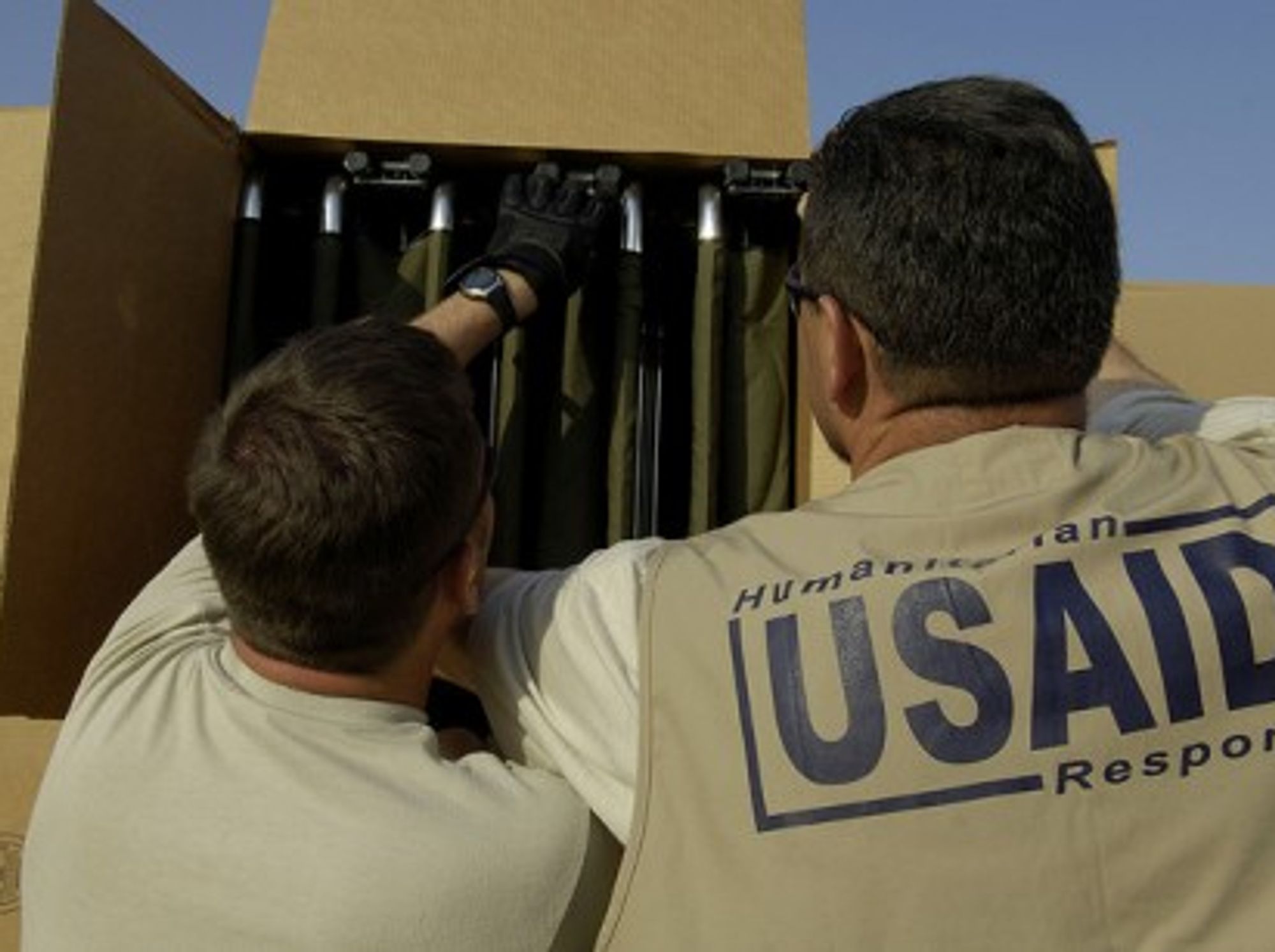 USAID workers providing humanitarian assistance during the Georgian-Russian conflict