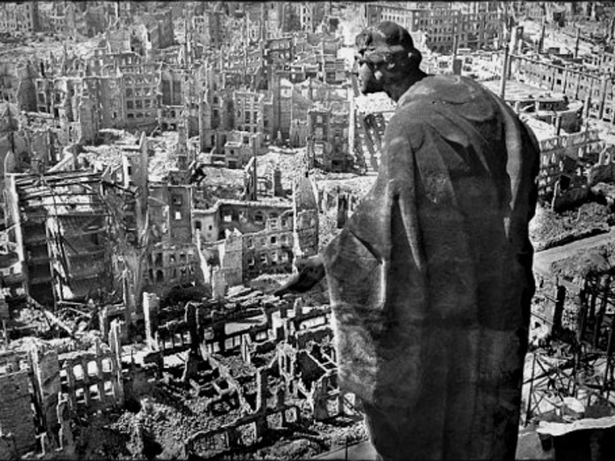 View from Dresden's city hall over the destroyed city in 1945.