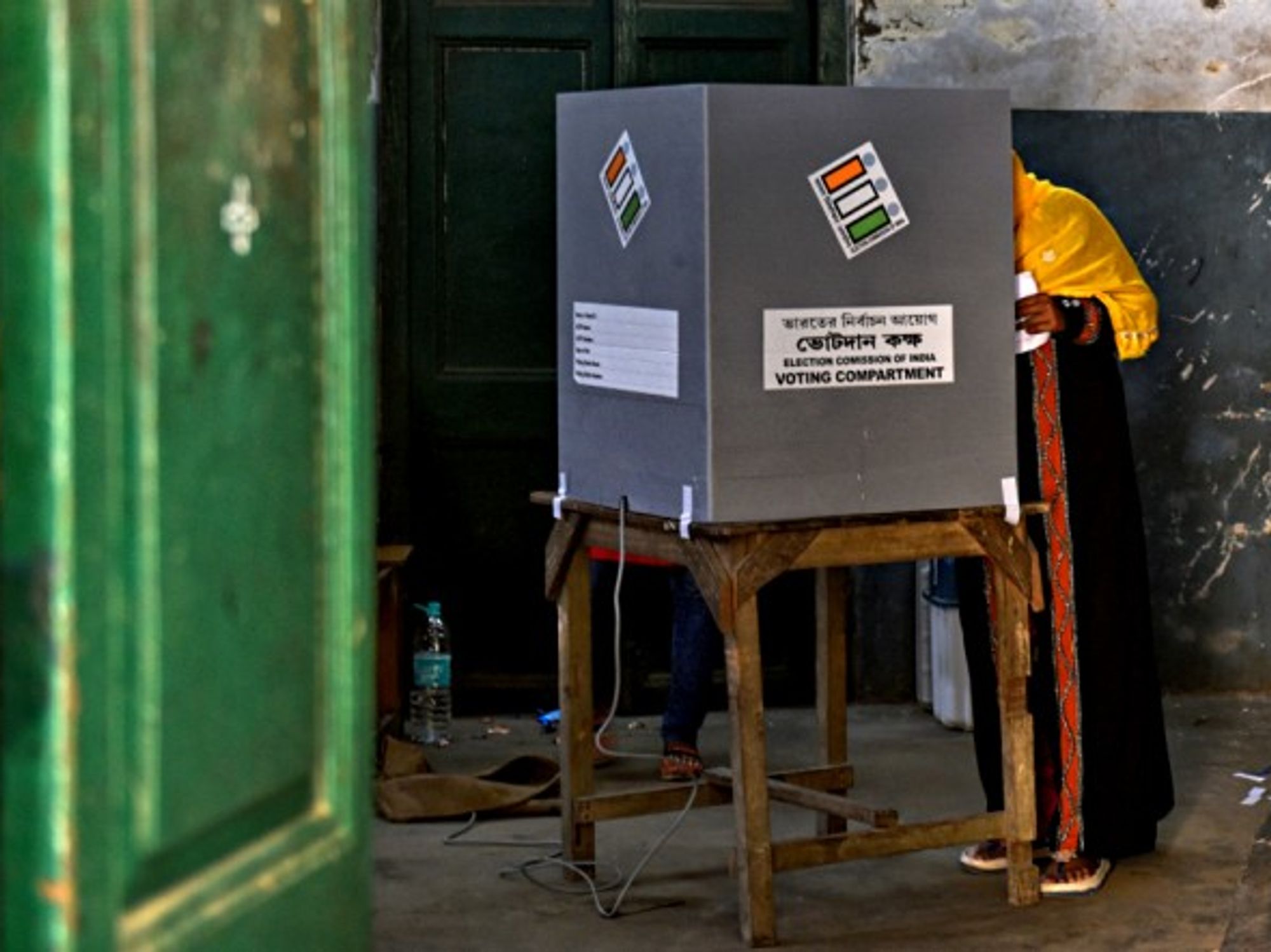 Voting in Barrackpore, India, on May 6