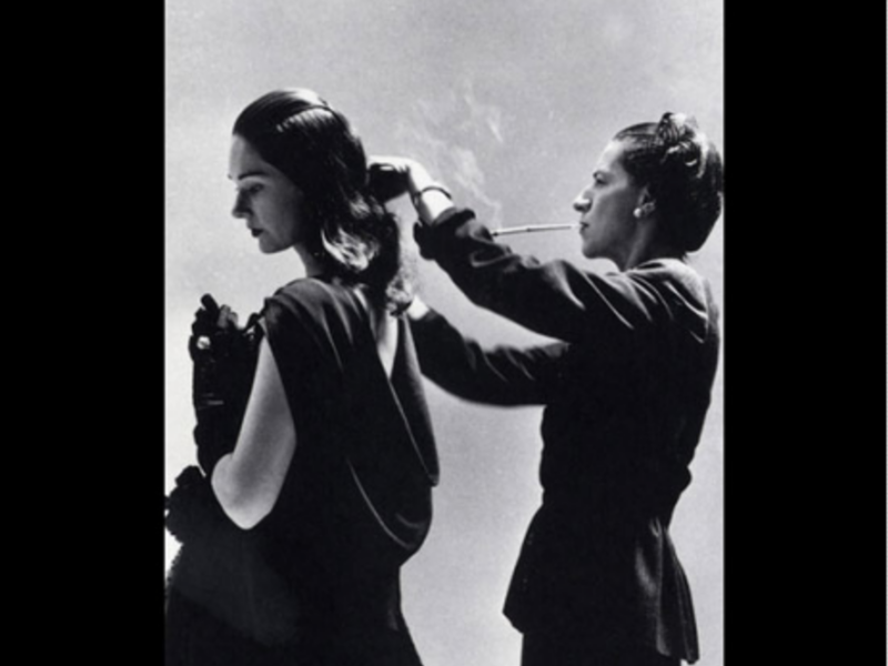 Vreeland (rt) with a model before a photo shoot for Harper's Bazaar magazine (Richard Avedon/Palazzo Fortuny)