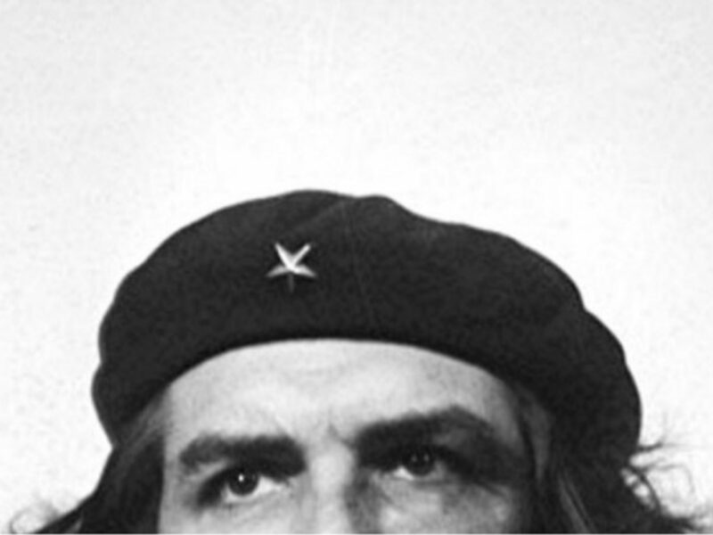 Watch: OneShot, Guerrillero Heroico - Alberto Diaz Korda
