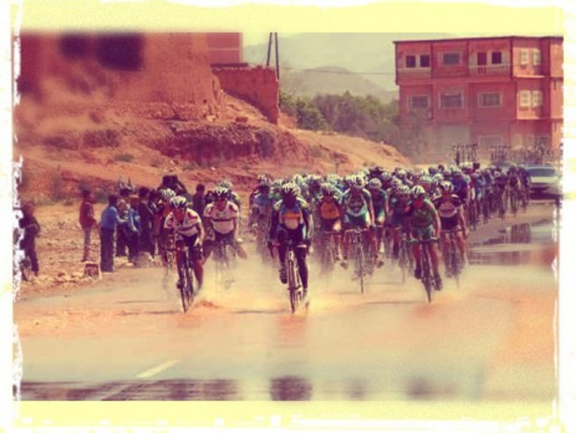 Wind, rain, scorching heat... The Tour du Maroc is not for the weak