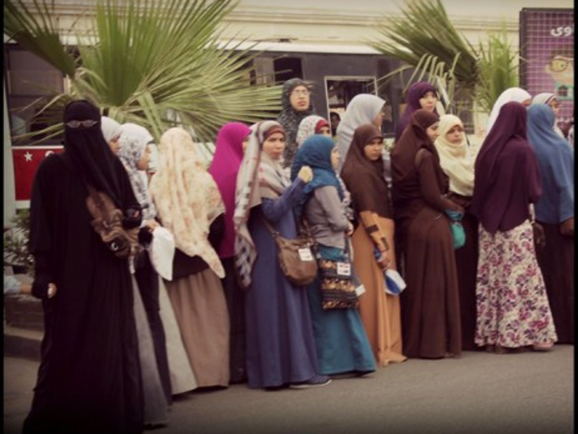 Women account for more than 21% of the Muslim Bortherhood