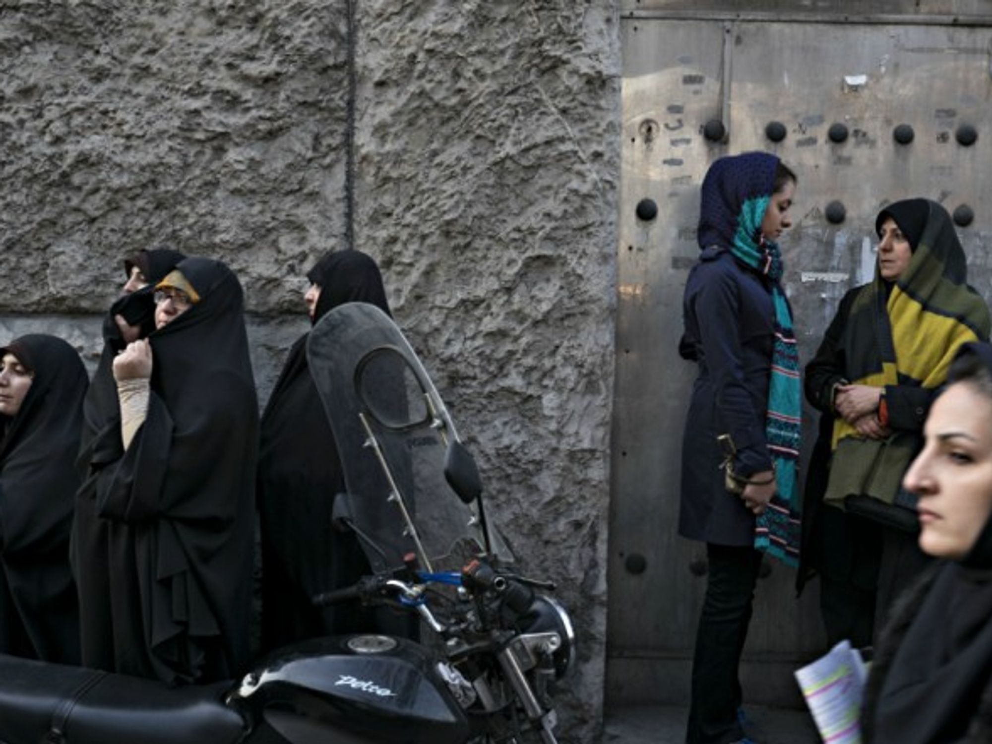 Women in the streets of Tehran, Iran