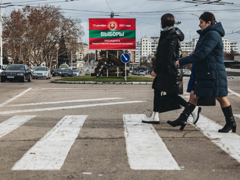 Women in Tiraspol